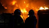 ВЕЛИКИ ПОЖАР У ИСТОЧНОЈ ИЛИЏИ: Ватра планула у стаменом објекту, има мртвих