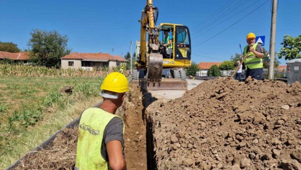 ЧЕКМИН ДОБИЈА ВОДУ: Улагање у нову инфраструктуру