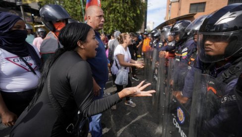 MAČADO NA ČELU PROTESTA PROTIV MADURA U KARAKASU: Demonstracije i u drugim gradovima