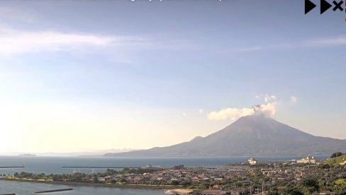 ERUPCIJA VULKANA SA 4000 METARA: Pogledajte planinu Huči u Japanu (VIDEO)