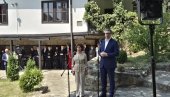 VUČIĆ SE SASTAO SA SILJANOVSKOM DAVKOVOM: Siguran sam da ćemo i dalje razvijati dobre odnose uz međusobno poštovanje (VIDEO)