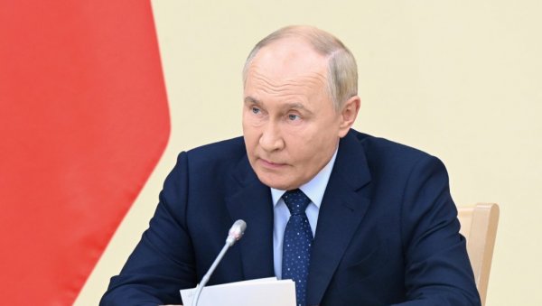 ПУТИН НАЈАВИО: Производићемо 10 пута више дронова