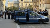ПАРИЗ ВЕЋ СЛАВИ ТИТУЛУ: Уочи финала Светског клупског првенства биће распоређено 11.500 полицајаца ПАРИЗ ВЕЋ СЛАВИ ТИТУЛУ: Уочи финала Светског клупског првенства биће распоређено 11.500 полицајаца