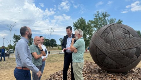 НОВИ УКРАС НА САВСКОЈ АВЕНИЈИ: Клупко обрадовало Шапчане