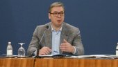 VUČIĆ SE OBRATIO JAVNOSTI POVODOM NASILNIH PROTESTA I BLOKADA: To je deo hibridnog pristupa i izvođenje obojenih revolucija (VIDEO)