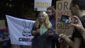 VUKELIĆ O NOVOM NOVINARSKOM UDRUŽENJU: Do sada su svi ćutali na blokaderski teror (VIDEO) VUKELIĆ O NOVOM NOVINARSKOM UDRUŽENJU: Do sada su svi ćutali na blokaderski teror (VIDEO)