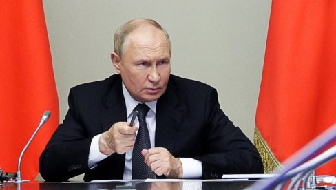 ПУТИН ОДРЖАВА ХИТАН САСТАНАК ЗБОГ СИТУАЦИЈЕ У ТРИ ОБЛАСТИ: Евакуисано 115.000 људи