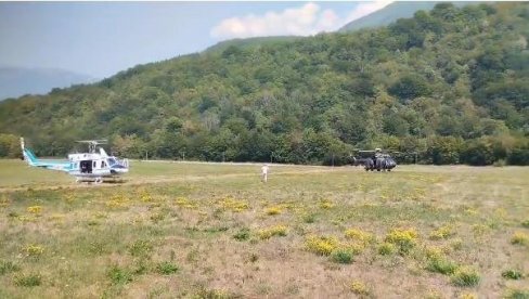 VATRU GASE I HELIKOPTERI IZ SRBIJE: Nakon danonoćne borbe sa požarom u Nacionalnom parku Sutjeska stigla pomoć