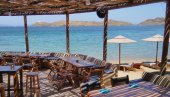 OD PLAŽE DO PLAŽE U GRČKOJ - DETALJAN CENOVNIK: Evo koliko novca treba da spremite za odmaranje, sve u evro