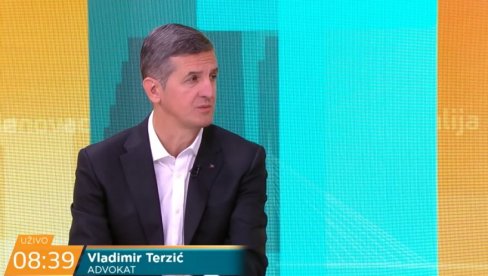 IZMISLIO NAPAD NA SEBE I OKRIVIO VUČIĆA: Ludilo blokadera ne zna za granice, blokaderski advokat poziva na građanski rat i naoružavanje IZMISLIO NAPAD NA SEBE I OKRIVIO VUČIĆA: Ludilo blokadera ne zna za granice, blokaderski advokat poziva na građanski rat i naoružavanje