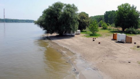 SPOPAO DEČAKA NA PLAŽI OFICIRAC? Pokrenut postupak protiv M. O. (34) iz Kikinde zbog navodnih nedozvoljenih polnih radnji