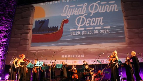 POČEO 7.  DUNAV FILM FEST  NA SMEDEREVSKOJ  TVRĐAVI: „Bauk“ i Vojin Ćetković otvorili festival