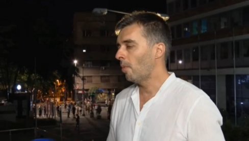 RASKOL U OPOZICIJI Manojlović priznao da političari organizuju proteste, pa zakukao: Zahtevali su da se mi ne uključujemo