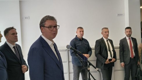 VUČIĆ O LAŽIMA ČANKA I BISERKO O ISELJENJU SRBA SA KIM: Ovakav cirkus još nisam gledao