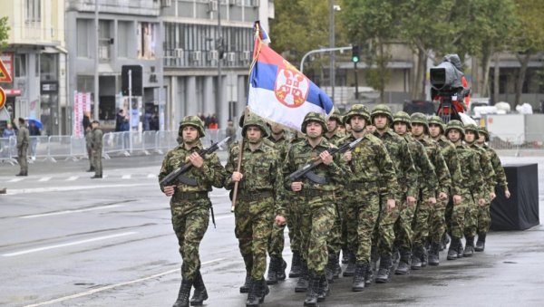 МИ СМО ВОЈНИЦИ КОЈИ СУ СЕ ЗАКЛЕЛИ СРБИЈИ Војни синдикат демантовао опозицију да ће отказати послушност