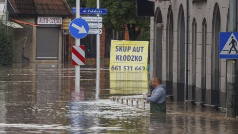 VELIKI POPLAVNI TALAS IDE KA OVOM EVROPSKOM GRADU: Hitno se oglasili nadležni