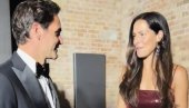 SUSRET ZVEZDA U BERLINU: Ana Ivanović i Rodžer Federer pred egzibicioni turnir (VIDEO)