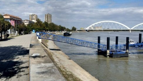 НОВА ГОДИНА У НОВОМ САДУ ПОЧЕЛА ХЕРОЈСКИМ ЧИНОМ: Професор скочио у Дунав и спасио девојку која се давила