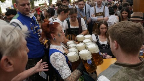 NEMAČKA POLICIJA ODOBRILA: Oktoberfest može da se nastavi