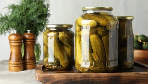 KISELI KRASTAVČIĆI: Nema zimnice bez njih, a ovo je savršen i brz recept