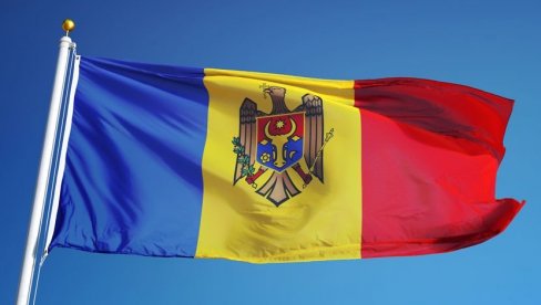 POLICIJA NASRNULA NA SVEŠTENIKE: U Moldaviji održani kontraprotesti tokom održavanja parade ponosa