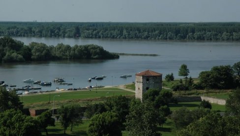 NA DORĆOLU BILO 25, A OSTAJE PET SPLAVOVA: Gradska sekretarka Sonja Božović o uređenju oko beogradskih reka