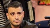 DARKO LAZIĆ POTPUNO SKRHAN BOLOM, PLAČE I JEDVA GOVORI: Oglasio se nakon vesti da mu je brat poginuo: Ne mogu...