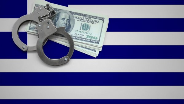 УХАПШЕН ВЛАСНИК ПРОДАВНИЦЕ: Малолетник у солунској болници након конзумирања алкохола УХАПШЕН ВЛАСНИК ПРОДАВНИЦЕ: Малолетник у солунској болници након конзумирања алкохола