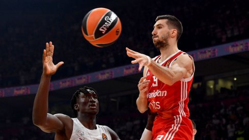 VELIKI JUBILEJ: Ognjen Dobrić 500. put obukao dres Crvene zvezde (FOTO) VELIKI JUBILEJ: Ognjen Dobrić 500. put obukao dres Crvene zvezde (FOTO)