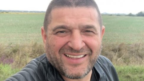 ПРОЛАЗЕ ГОДИНЕ, МОЈ ГОСПОДИНЕ Славље у дому Баје Малог Книнџе
