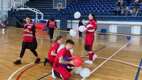 TRKA ZA ŠKOLSKU DRUGARICU: U Sportskom centru Rakovica održana humanitarna akcija