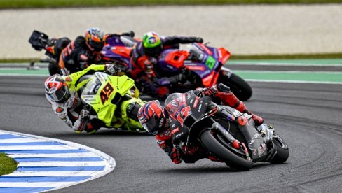 БРАЗИЛ У ЗНАКУ ИТАЛИЈАНА: Марко Бецеки победио на трци за Велику награду Бразила