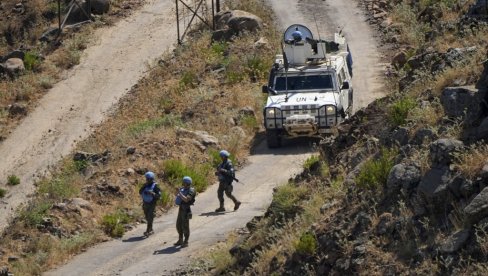 IZRAEL NAPADA PLAVE ŠLEMOVE: IDF buldožerom namerno srušila našu osmatračnicu