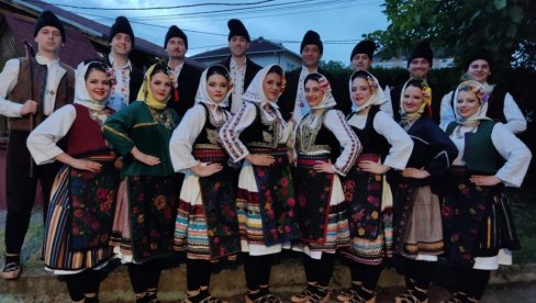 PRIPREMILI RAZNOVRSTAN PROGRAM: Godišnji koncert KUD-A “LJubiša Urošević“ iz Ribara