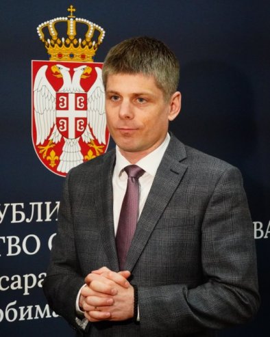 ВИШЕ ОД 43% ГРАЂАНА ЦРНЕ ГОРЕ ИЗЈАСНИЛО СЕ ДА ГОВОРИ СРПСКИМ ЈЕЗИКОМ Гујон: Та чињеница не може бити игнорисана у демократском друштву