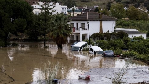 CRVENI METEOALARM U DELOVIMA ŠPANIJE: Ponovo prete obilne kiše