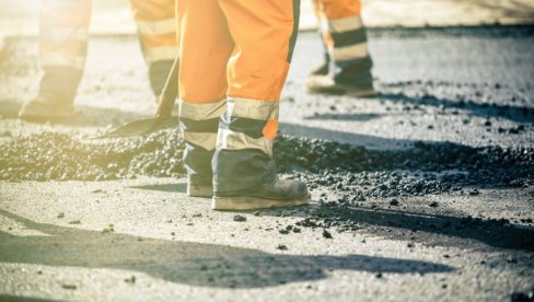 KROZ SELO BEZ RUPA I PROBLEMA: Završeni građevinski radovi u obrenovačkoj MZ Jasenak