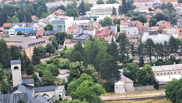 ОТКАЗАНИ МУЗИЧКИ ДОГАЂАЈИ: Ово је одлука градоначелника Цетиња после консултатице са грађанима и институцијама ОТКАЗАНИ МУЗИЧКИ ДОГАЂАЈИ: Ово је одлука градоначелника Цетиња после консултатице са грађанима и институцијама