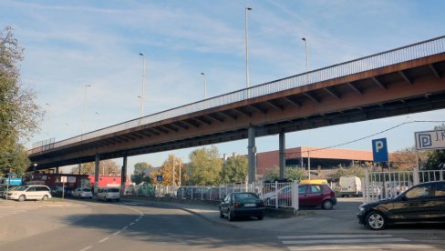 ZATVOREN ZA SAOBRAĆAJ 20.I 21. MAJA: Radovi na pružnom prelazu ispod nadvožnjaka u Smederevu ZATVOREN ZA SAOBRAĆAJ 20.I 21. MAJA: Radovi na pružnom prelazu ispod nadvožnjaka u Smederevu