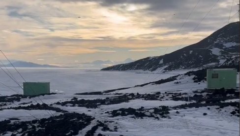 ČAROBNI SNIMCI SA ANTARKTIKA: Kako izgleda ponoć u zemlji večitog sunca (VIDEO)