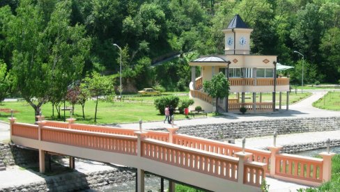 ЦЕНТАР ВРАЊСКЕ БАЊЕ БЕЗ ВОДЕ: У току санација хаварије
