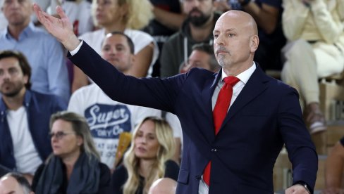 ПРЕОКРЕТ: Бивши тренер Црвене звезде не преузима Басконију