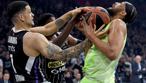 DA LI JE PARTIZAN POKRADEN? Gori internet zbog onoga što je uradio bek Barselone (VIDEO)