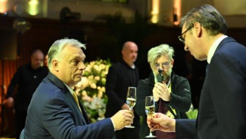 VUČIĆ NA VEČERI SA ORBANOM I ŠUJOKOM: Hvala Viktoru na prijateljstvu, Srbija će uvek biti iskren prijatelj Mađarskoj (FOTO)