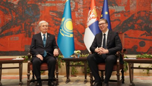 ВИШЕ ВАЖНИХ ТЕМА СА ТОКАЈЕВИМ Вучић: Разговараћемо о улагањима у Србију