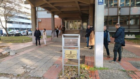 УДАРИО ЧОВЕКА АУТОМ И ТЕШКО ГА ПОВРЕДИО: Окривљени се у Тужилаштву брани тврдњом да је дело починио из страха