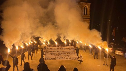 СУДБИНА НАМ НЕ БЕШЕ ИСТА Косовска Митровица се опростила од Михајла чије су тело на дан сахране отеле Куртијеве снаге