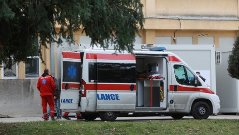 ПАЦИЈЕНТ ПРЕТУКАО МЕДИЦИНСКУ СЕСТРУ НА НОВОМ БЕОГРАДУ: Оборио је на под и шутирао