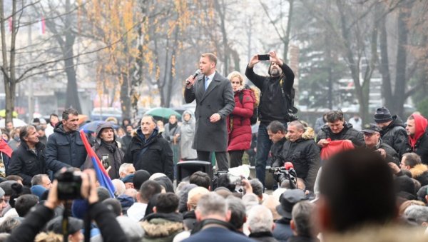 ПРОТЕСТИ ДОК СПОРНИ ЗАКОН НЕ ПОВУКУ: Највећи градови у Српској не прихватају нову расподелу средстава од ПДВ