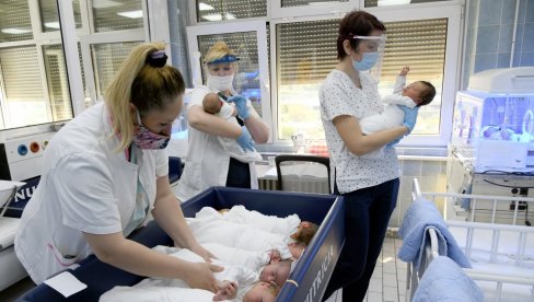 KOD OSAM BEBA OTKRIVENA SMA: Neonatalni skrining na spinalnu mišićnu distrofiju